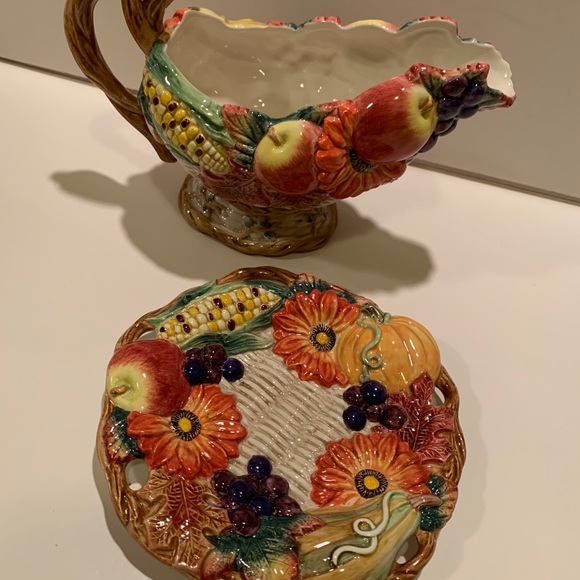 COPY - FITZ & FLOYD AUTUMN BOUNTY GRAVY BOAT & PLATE. - Picture 3 of 13